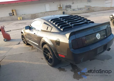 2008 Ford Mustang V6 Deluxe/V6 Premium из США, поврежденный, VIN 1ZVHT80N085108165